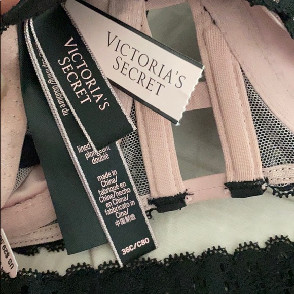 🌸Victoria Secret Plunge push up bra & Cheekies🌸 - Picture 5 of 7